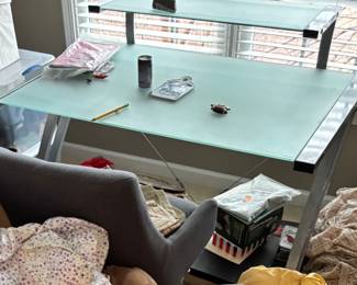 Contemporary Frosted Glass computer desk and chair