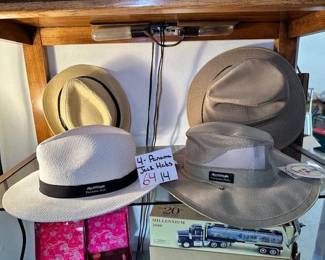 4 Panama Jack Hats 