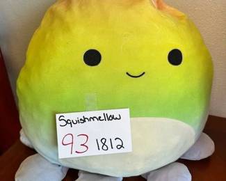 Squishmellow 