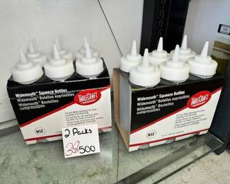 2 packs of squeeze bottles