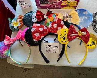 6 Disney Ears