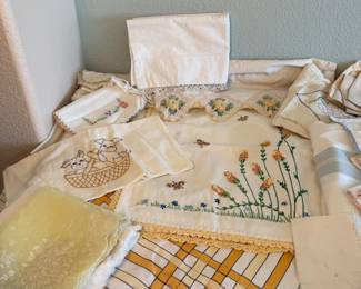 Lot #385 Huge Lot of Vintage Linens – Hand Embroidered Tablecloths, Napkins, Lace & Decorative Textiles