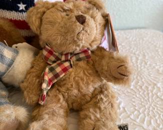 Lot #33 Boyds Bears Plush Collection – Patriotic Teddy Bears & Vintage-Style Stuffed Animals