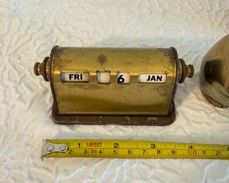 Lot #45 Vintage Brass Owl Figurines & Perpetual Desk Calendar – Mid-Century Style Décor