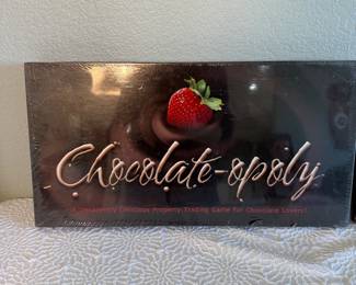 This auction lot includes two collectible board games. The first is Chocolate-opoly, a gourmet chocolate-themed property trading game for chocolate lovers, featuring a unique twist on the classic Monopoly gameplay. The second is the Monopoly Napa Valley Edition by Parker Brothers, a real estate trading game themed around the famous Napa Valley wine region. Both games are vintage editions, ideal for collectors and game enthusiasts.
Please defer to photos for condition. 15% Buyer's Premium. We only ship with USPS Priority Mail Flat Rate Shipping. Items with value over $100 shipping insurance must also be charged to you to protect your purchase. Please contact us regarding shipping in advance if you have any questions.