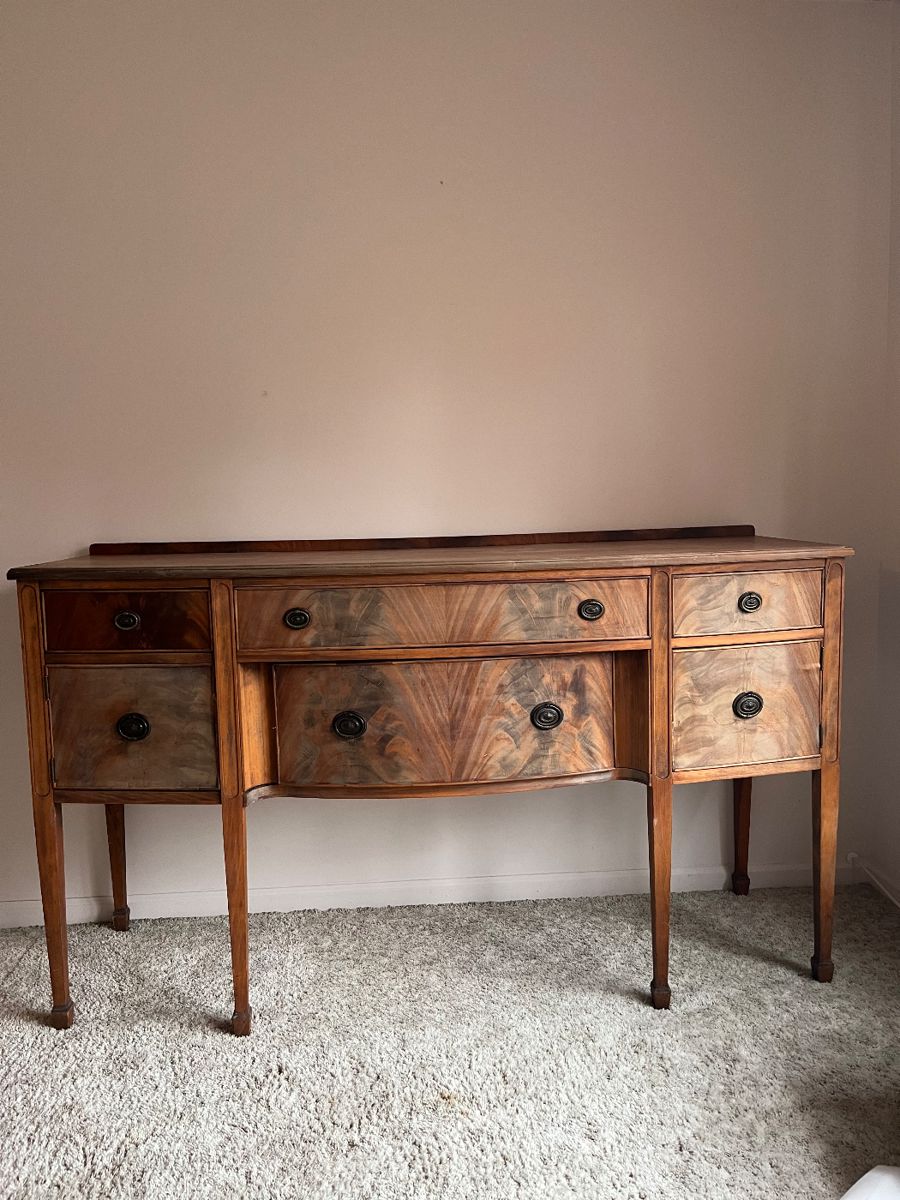 Sideboard 39"H, 66"W, 22"D