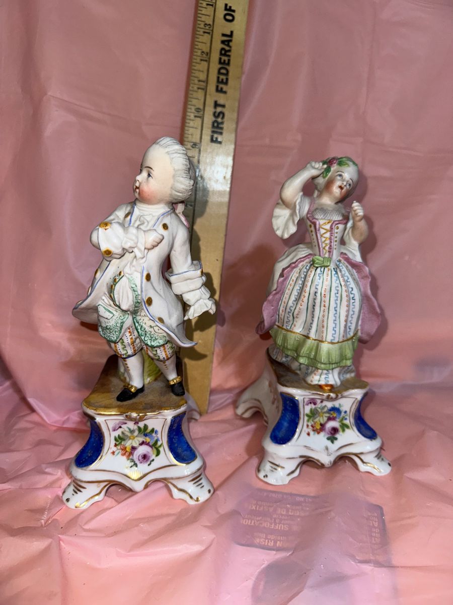 Both Figurines $100.00