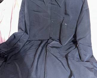 IZOD Size XL Shirt $6.00