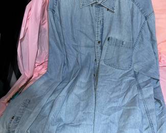 Alexander Julian Colours Size XL $8.00