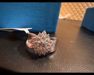 Bella Luce White Diamond Simulant Rhodium over Sterling Size 7 ring New $18.00