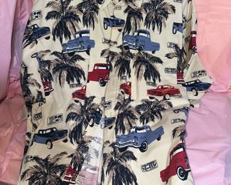 XL Puritan Shirt $8.00