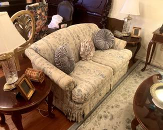 Nice End tables and Loveseat 