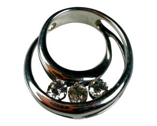 14K White Gold Diamond Circle Pendant