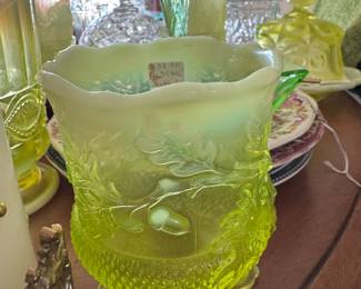 Uranium glass spooner