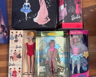 Vintage barbies