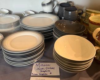 Mikasa Swirl Ombré Graphite - 41 pieces 