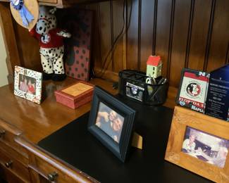 Picture frames 