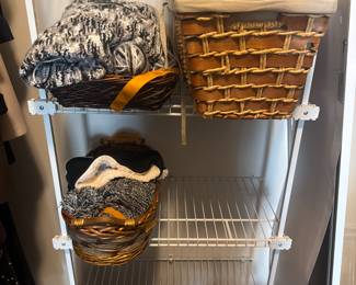 Yarn and unfinished projects 