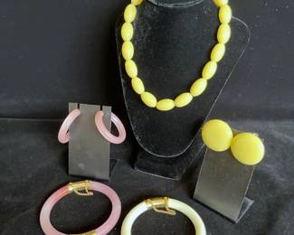 Vintage Necklace With Matching Clip Earrings * 2 Bracelets And One Other Clip Earrings
