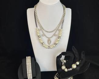 Vintage Jewelry Mixed With Current Trends * Givenchy *
