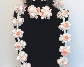 Fun Vintage Pink Flowers Costume Jewelry Set * Clip on Earrings, Bracelet, Necklace
