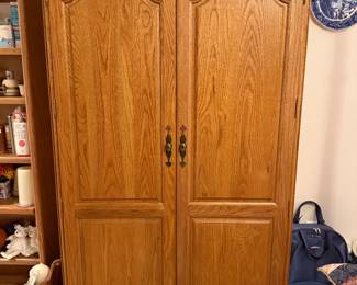 	#45	Kincaid Oak Wardrobe 44x21x75	$150 				