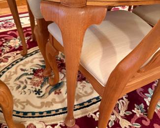 	#12	Kincaid Oak Table & Chair set with 2 leaves 42x 62-98x29	 $200.00 				
