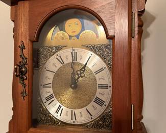 *	#37	Grandmother Clock 70"H	 $80.00 				