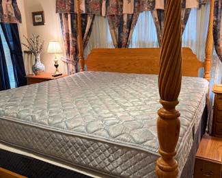 	#44	Kincaid King Bedframe with Clean Mattress and Box Spring	$300 				