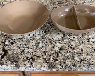 Vvintage Midcentury Melmac.!