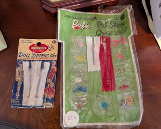 Barbie and other doll zippers!