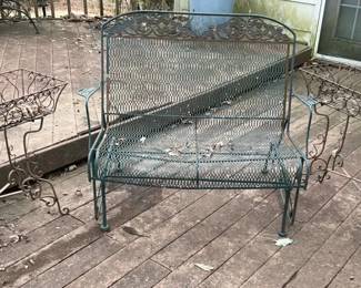 Glider And Two Planters On Stand All Metal