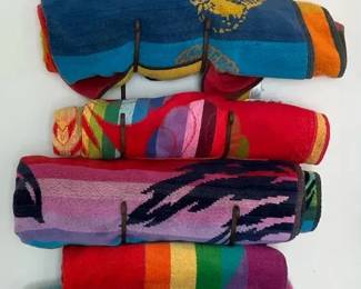 8 Beach Towels With Metal Wall Holder