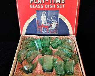 Vintage Green Glass Play-Time Dish Set * The Akro-Agate Company
