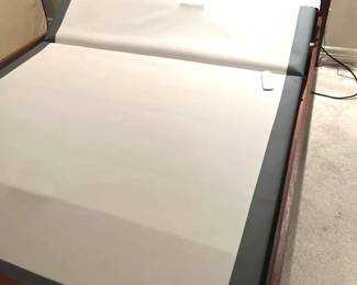 Serta Adjustable Queen Bed Platform Base * Bed not included
