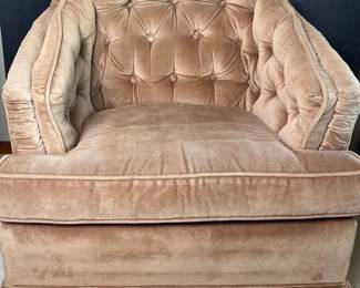 Mid Century Tufted Back Velvety type Fabric Swivel Chair
