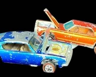 2 Redline 1967 Hot wheels Cars * Custom Barracuda & Cougar
