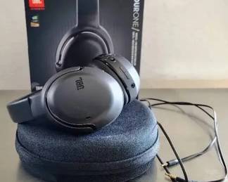 AR108Tour One JBL Headphones 