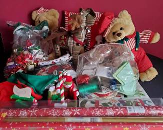 AR167Christmas Mystery Lot 