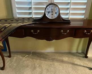 AR180VEthan Allen Buffet Table  Mantle Clock