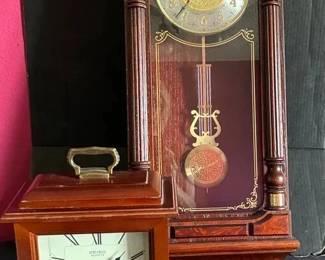 AR133Seiko wall Clock  Mantle Clock