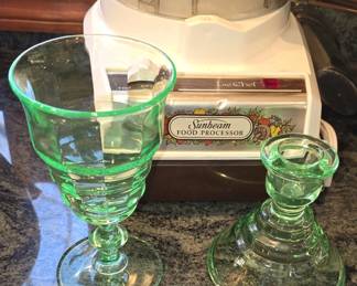 URANIUM GLASS - VINTAGE SEARS MUSHROOM FOOD PROCESSOR