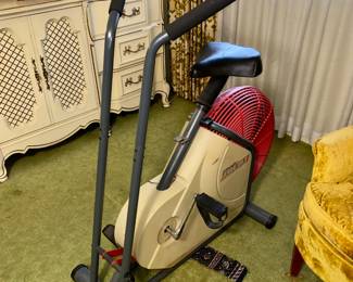 Tailwind workout bike