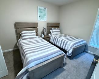 Twin Beds - Havertys Furniture-$350/both 
Includes 
Bed/ mattress & boxspring / bedding 