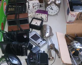 U Need A Extra Alarm Clock To Get U Up In The Mornings? Well We Have Many 