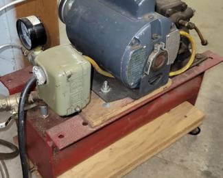 Air Conpresser (Works Great ) 