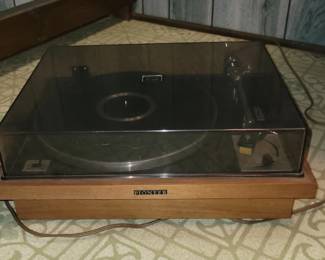 Pioneer Record Player( Tested Works great )