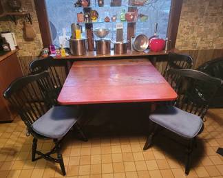 Table And 4 Chairs This Is A Drop Leaf Table (See In Next Picture)