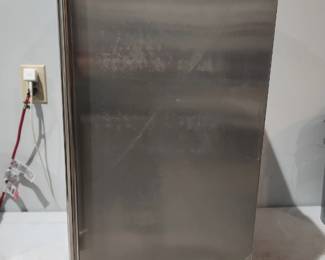 Ice Maker (Never Used)