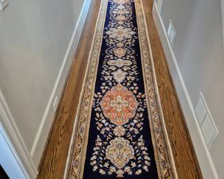 Hand Knotted Runner